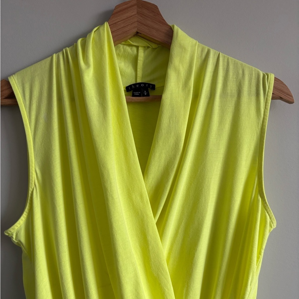 Theory Derona K Sleeveless Wrap Top | Size Small - Picture 4 of 7